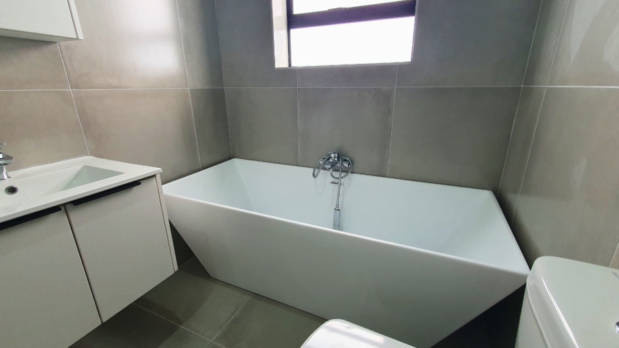 3 Bedroom Property for Sale in Dana Bay Western Cape